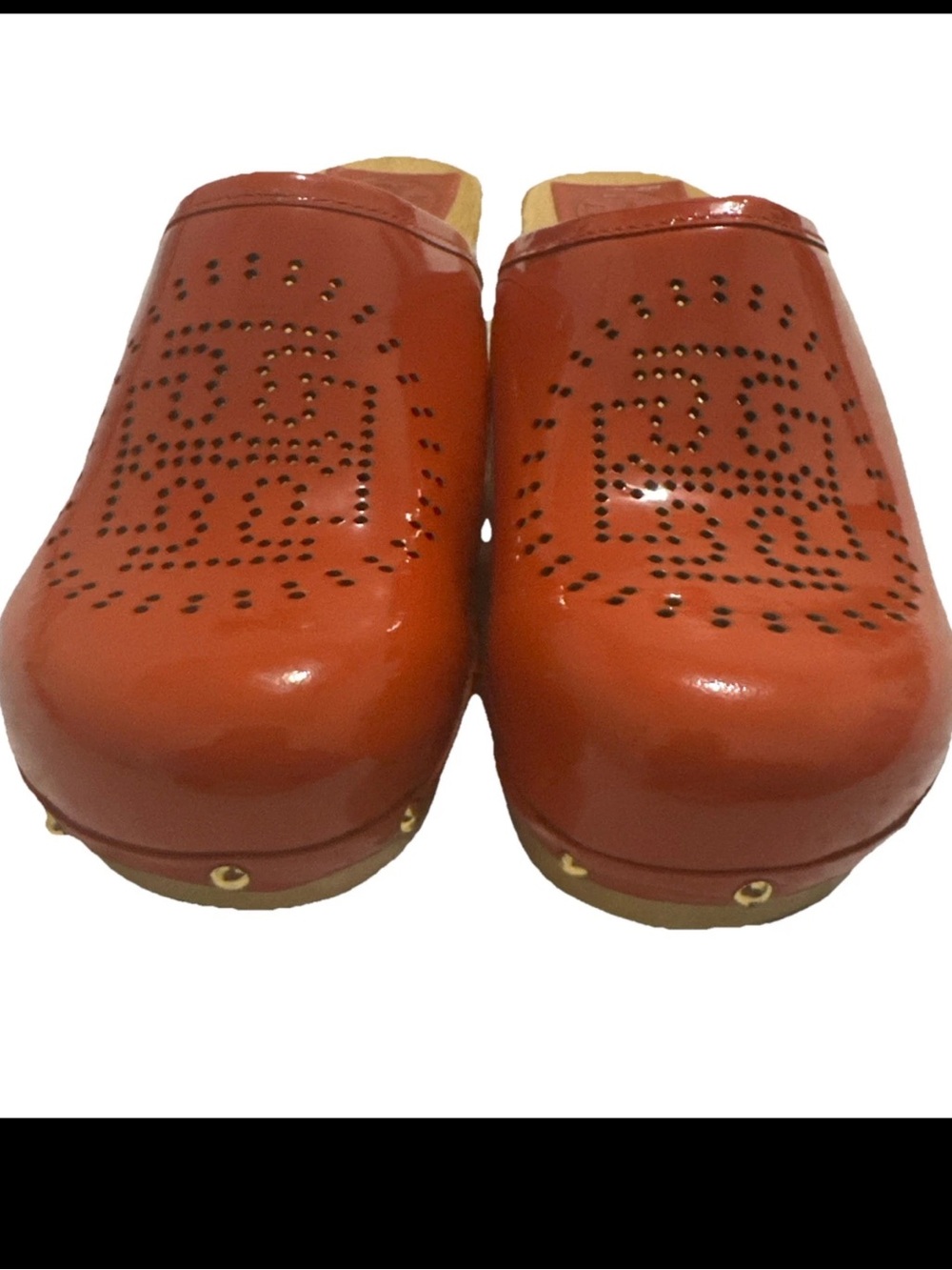 Tory Burch Patent Leather Red & Tan Clogs US Shoe Size 5.5 In Very Good Condt - Picture 2 of 7